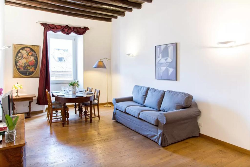 Elegant Apartment Near The Vatican And Piazza Navona Rome Exterior photo